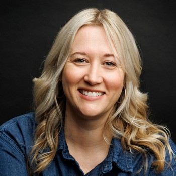 Julie Yakunich